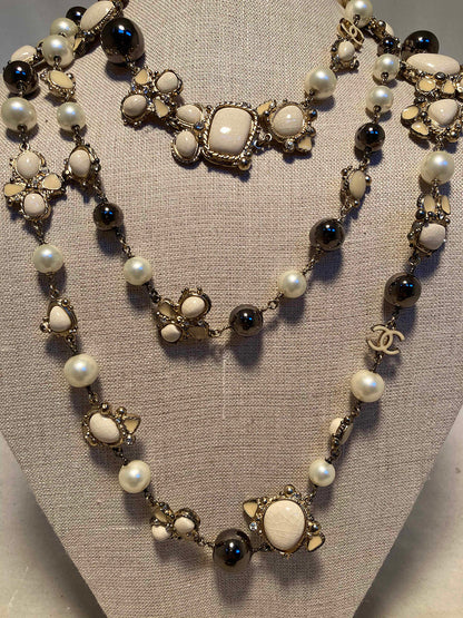 Chanel Vintage Enamel Pearl Gunmetal Beaded Necklace