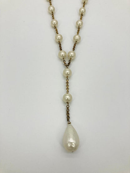 CHANEL Vintage Pearl Y Lariat Necklace