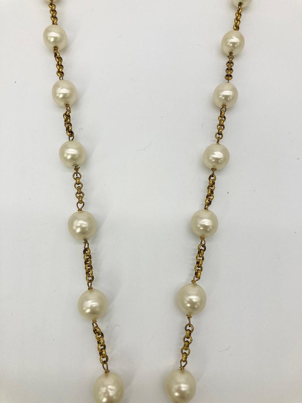 CHANEL Vintage Pearl Y Lariat Necklace