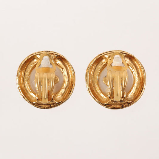 CHANEL 1994 Made Round Pearl Cc Mark Earrings