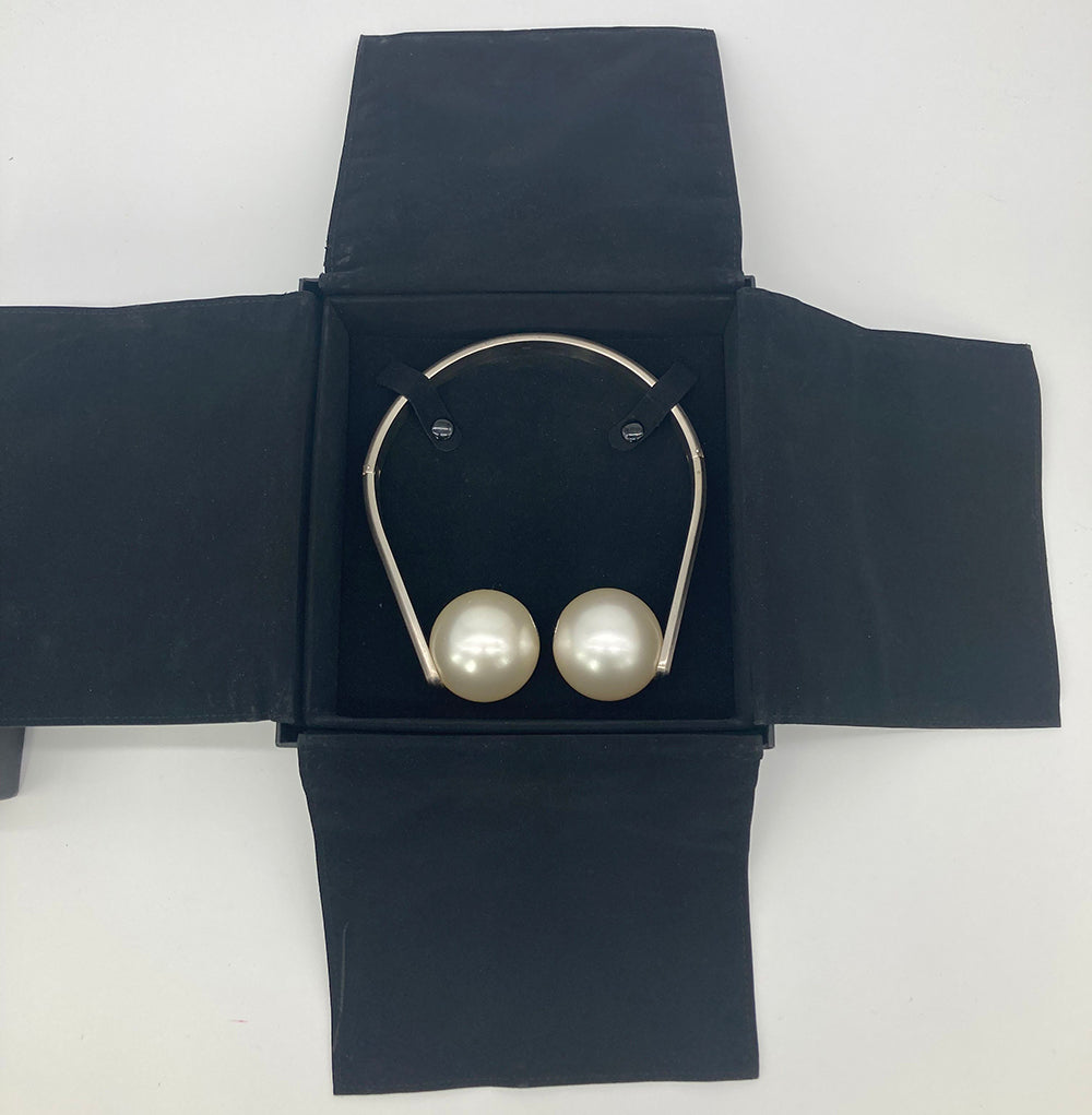 RARE Chanel Pearl Ball Choker with Box