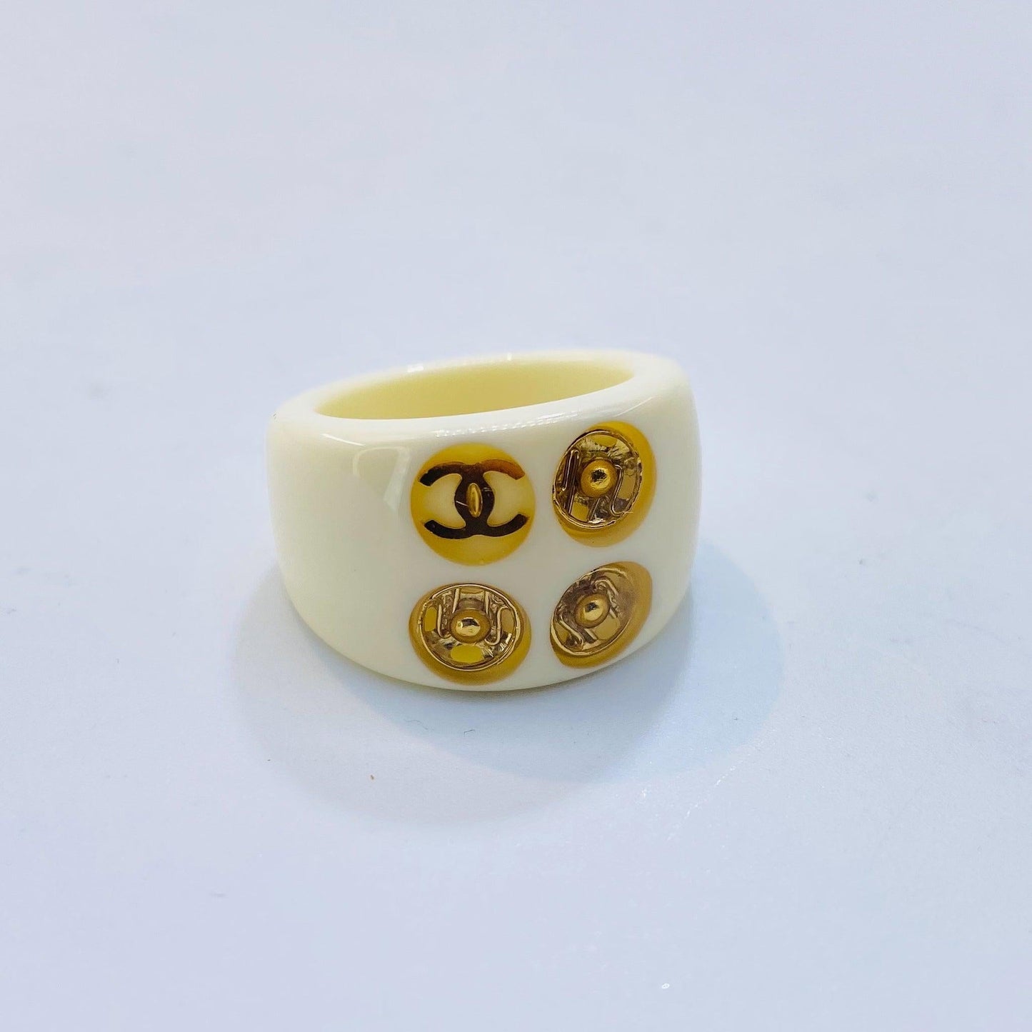 CHANEL Vintage Ring Y2K