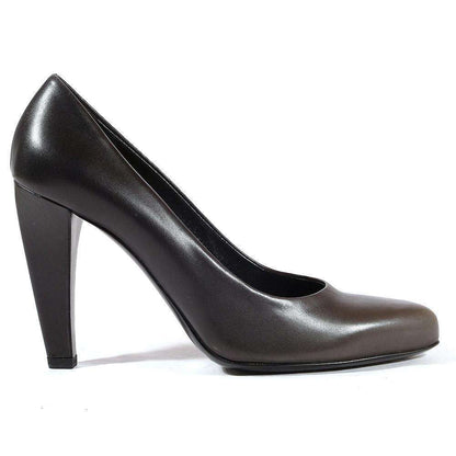 Prada shoes Black & Gray Pumps for women's (PRW44)