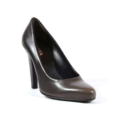 Prada shoes Black & Gray Pumps for women's (PRW44)