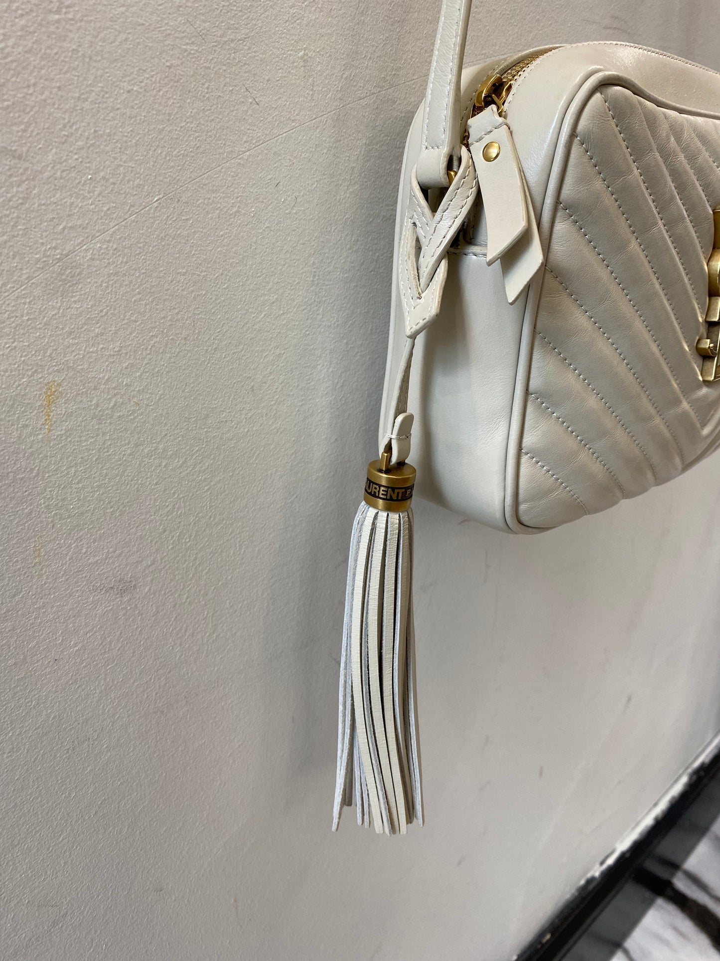 Yves Saint Laurent LEATHER CROSSBODY BAG