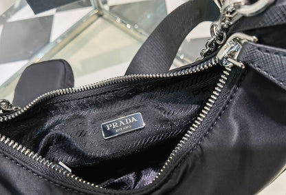 BOLSA PRADA RE-EDITION 2005