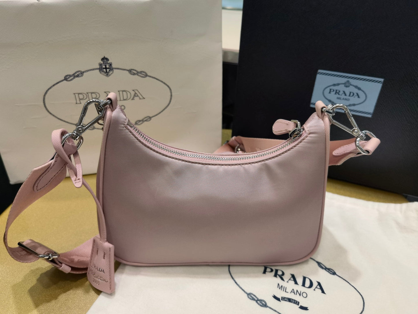 BOLSA PRADA RE-EDITION 2005