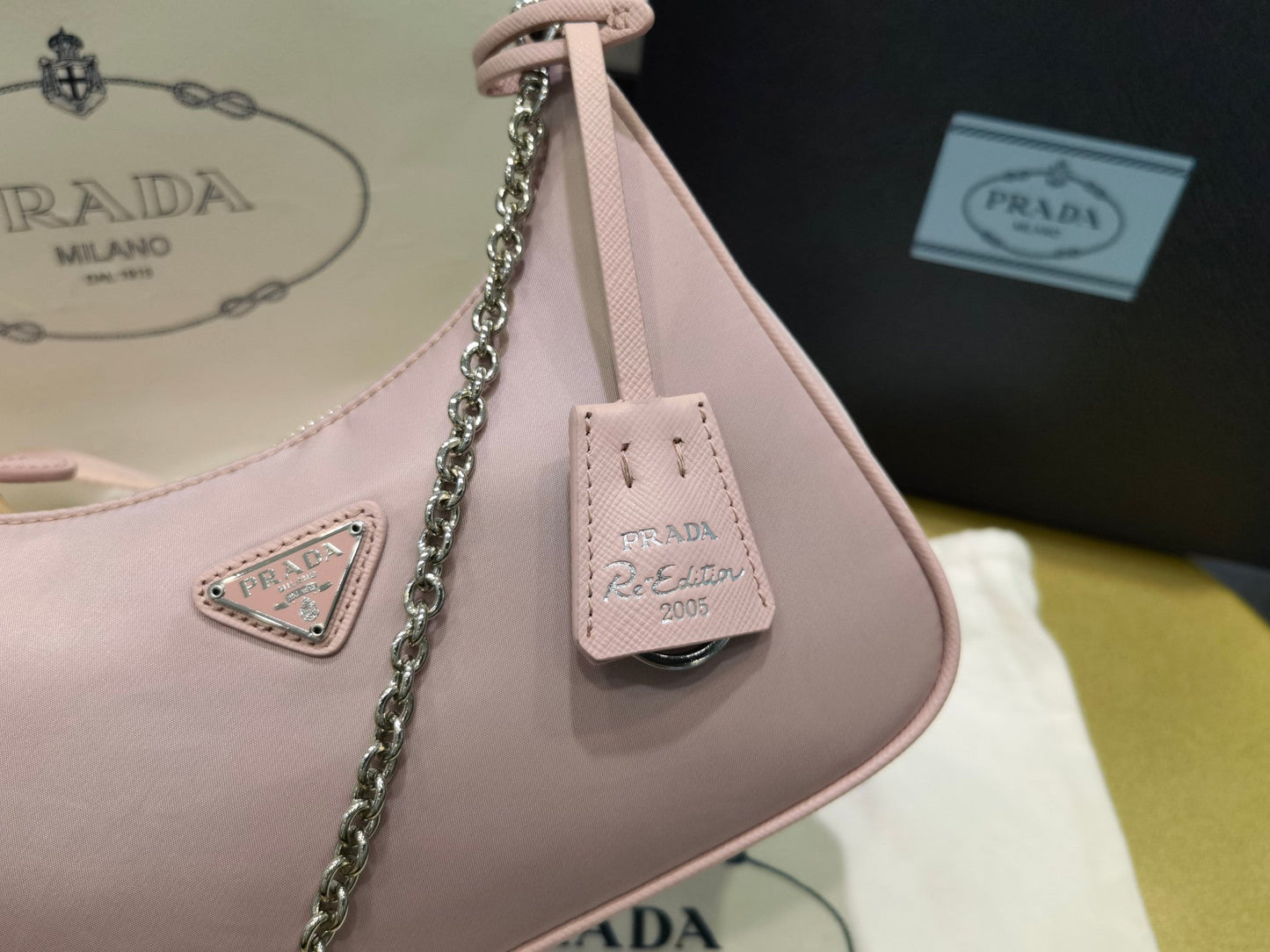 BOLSA PRADA RE-EDITION 2005