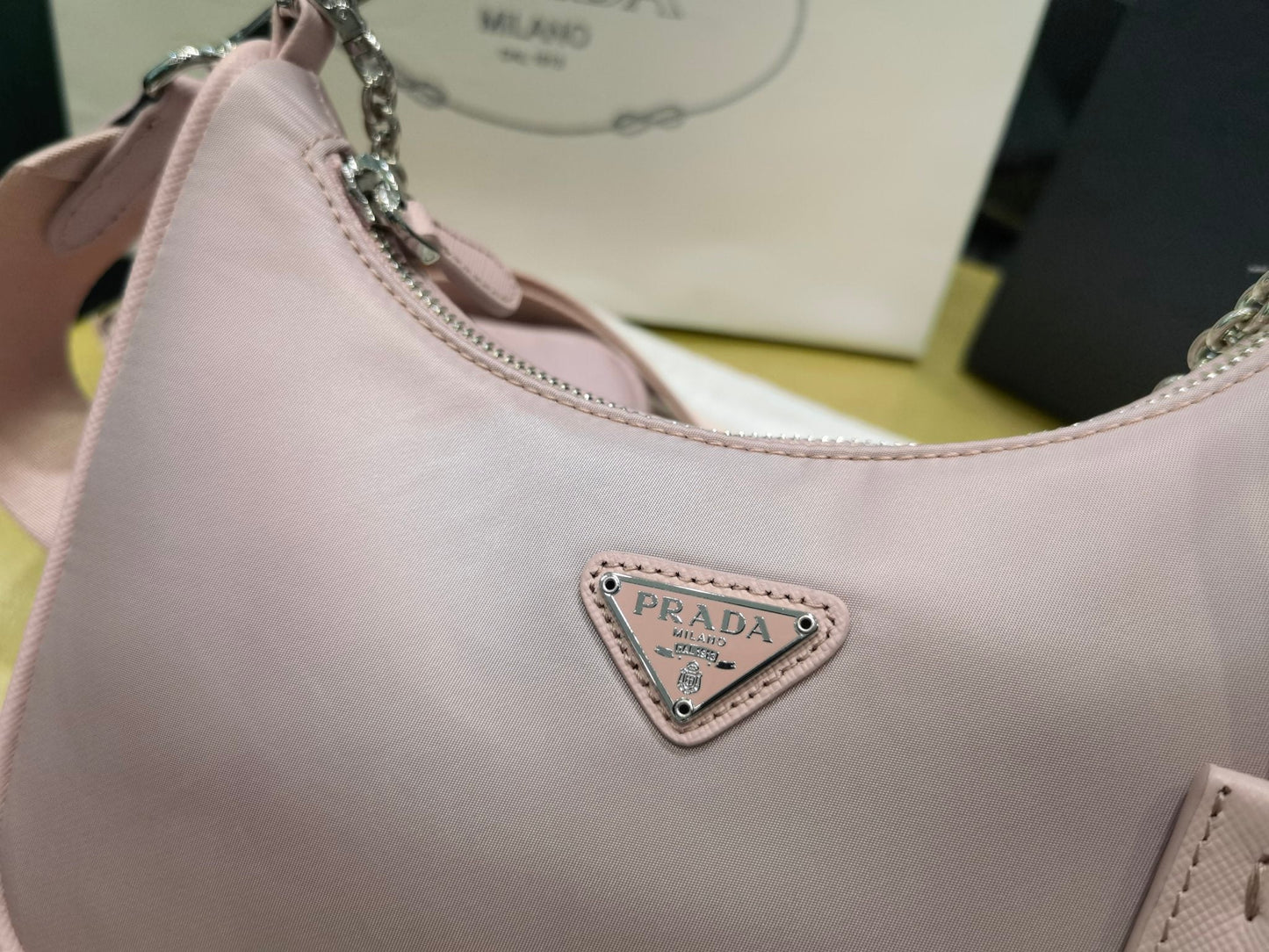 BOLSA PRADA RE-EDITION 2005