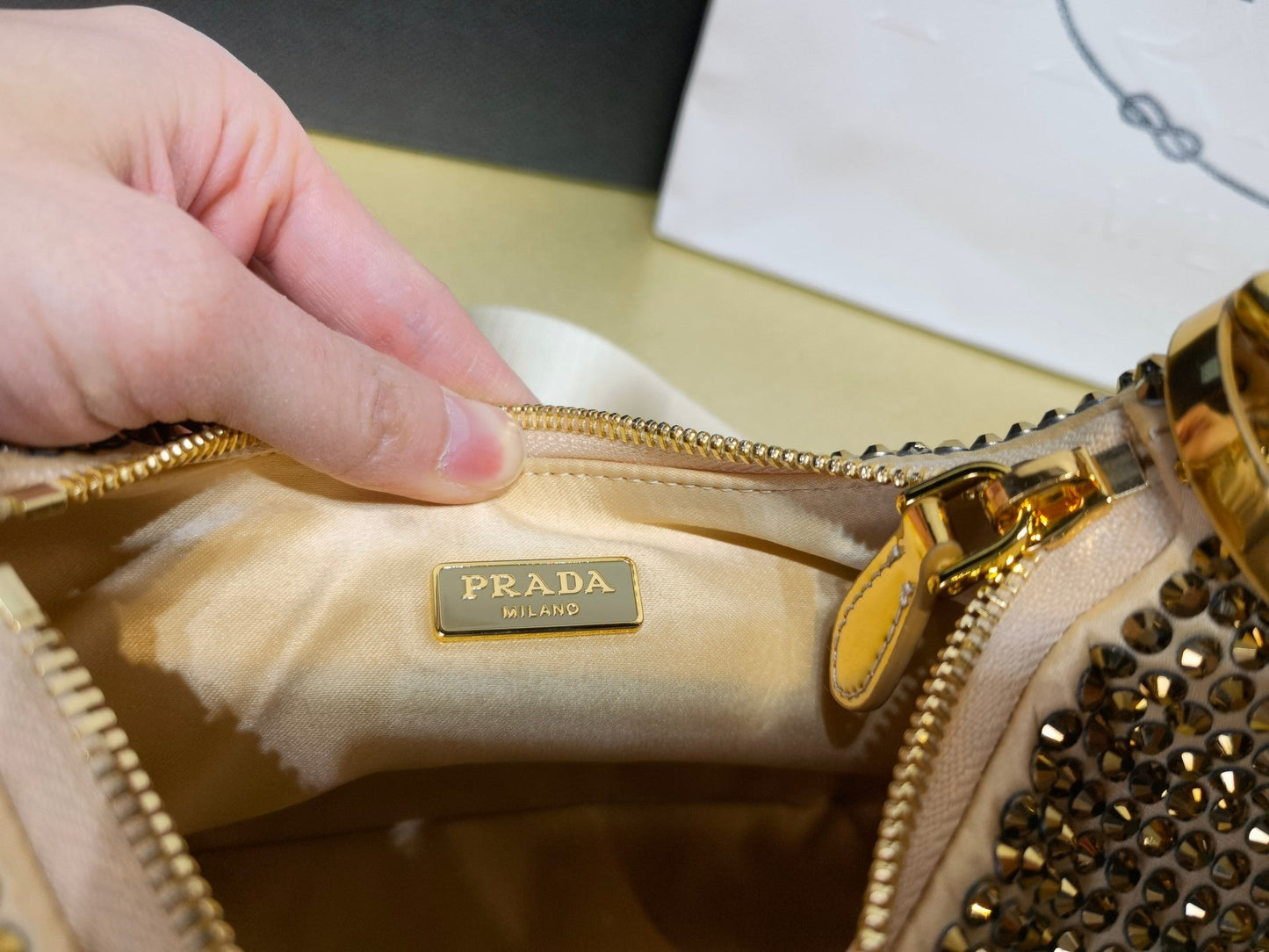 BOLSA PRADA RE-EDITION 2005