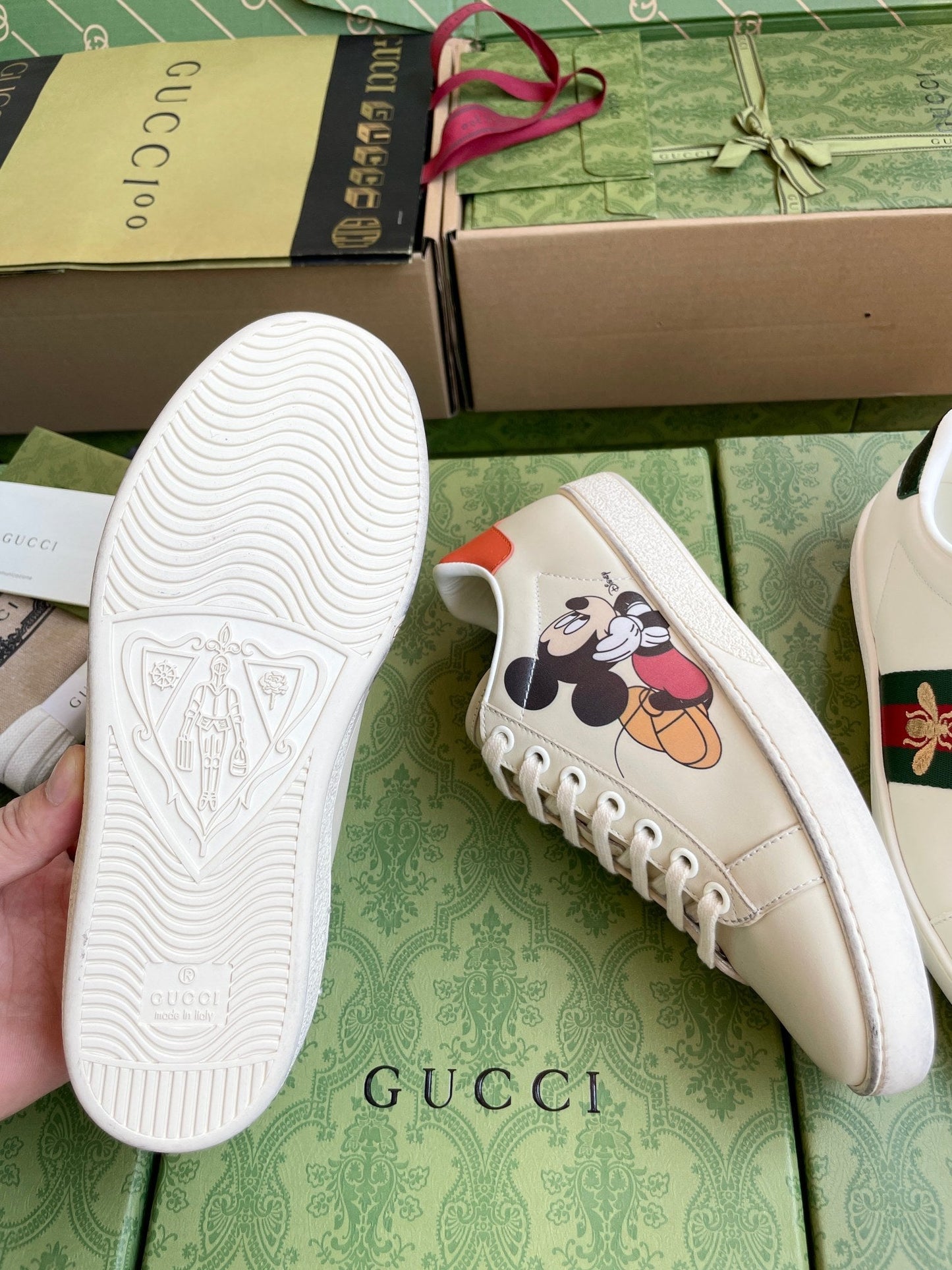 SAPATO GUCCI MICKEY