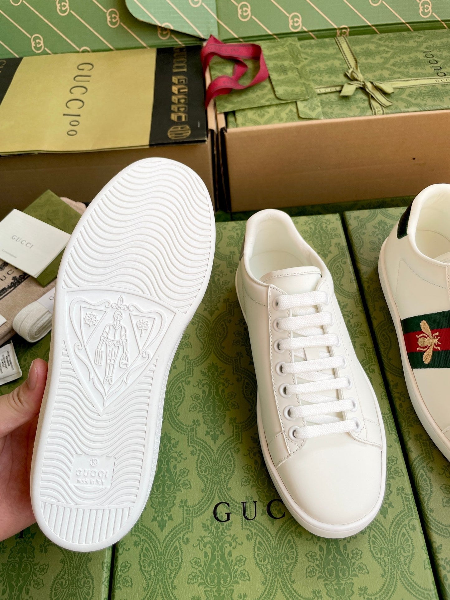 SAPATO GUCCI BRANCO