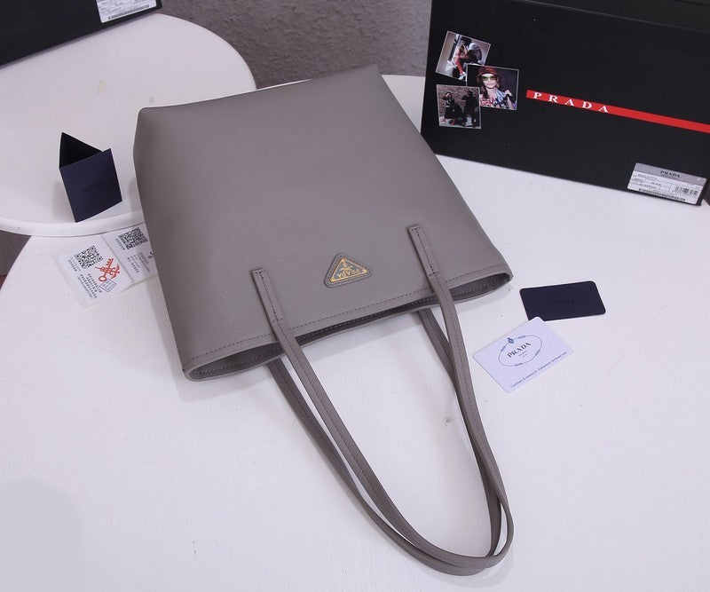 Prada Bags - 1001