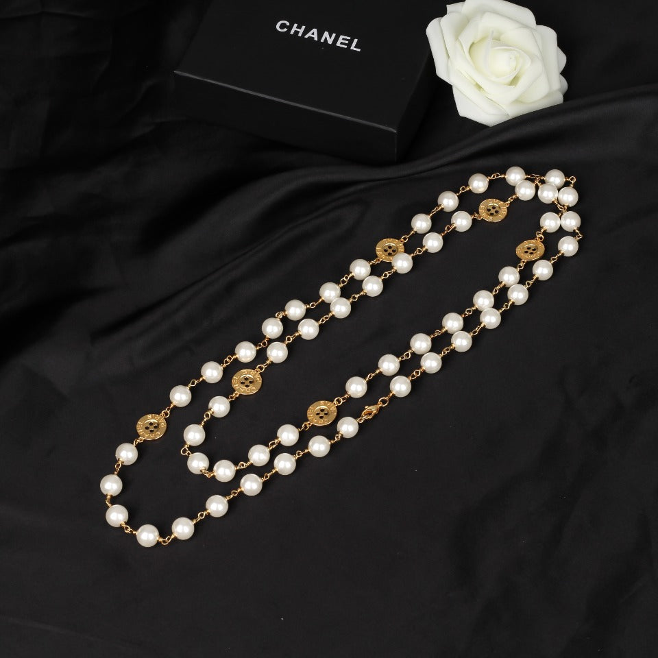 Chanel Necklace 017