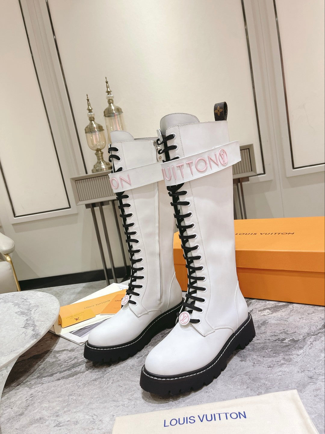 Premium  Louis Vuitton  BOOTS 041