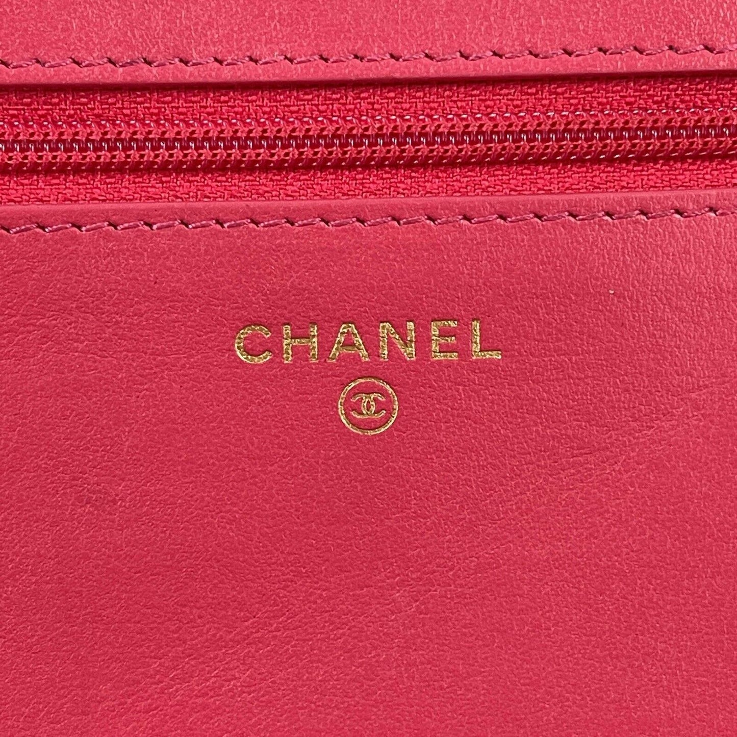 CHANEL - Tweed Wallet on Chain - Multicolor '' Crossbody