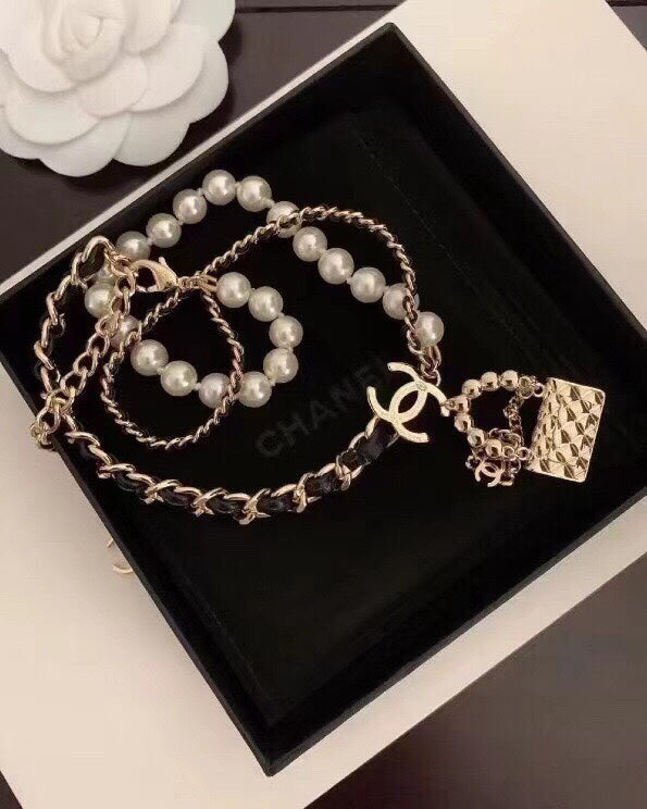 Lux Necklace Chanel 044