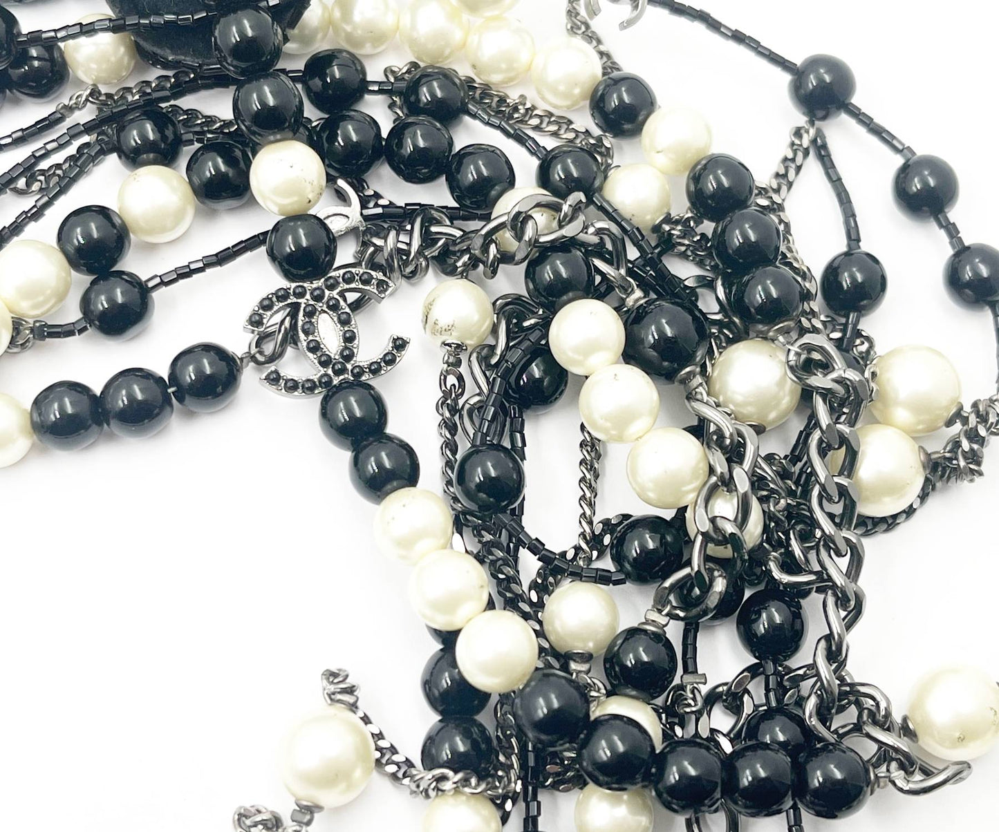 CHANEL Black CC Beaded Flower Pin Black Bead Pearl 5 Strand Necklace