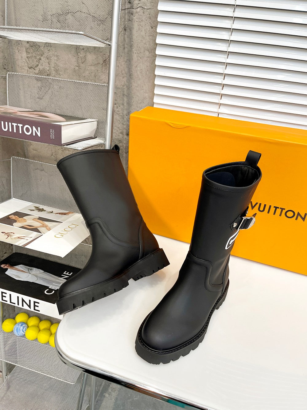 Premium  Louis Vuitton  BOOTS 022