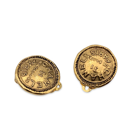 CHANEL Vintage Gold Metal Round Rue Cambon Clip On Earrings