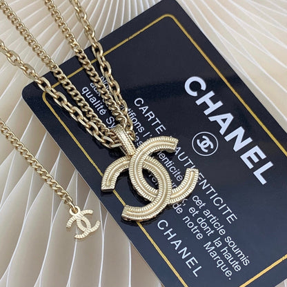 Lux Necklace Chanel 048