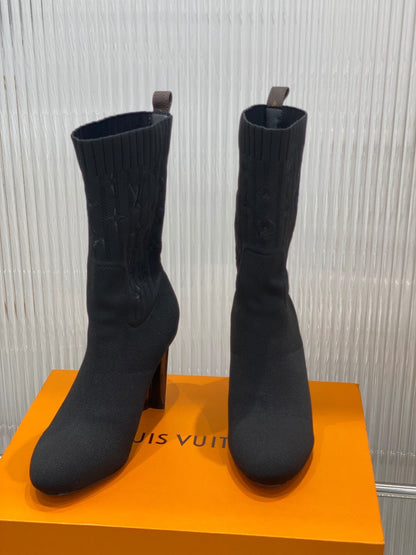 Premium  Louis Vuitton  BOOTS 047