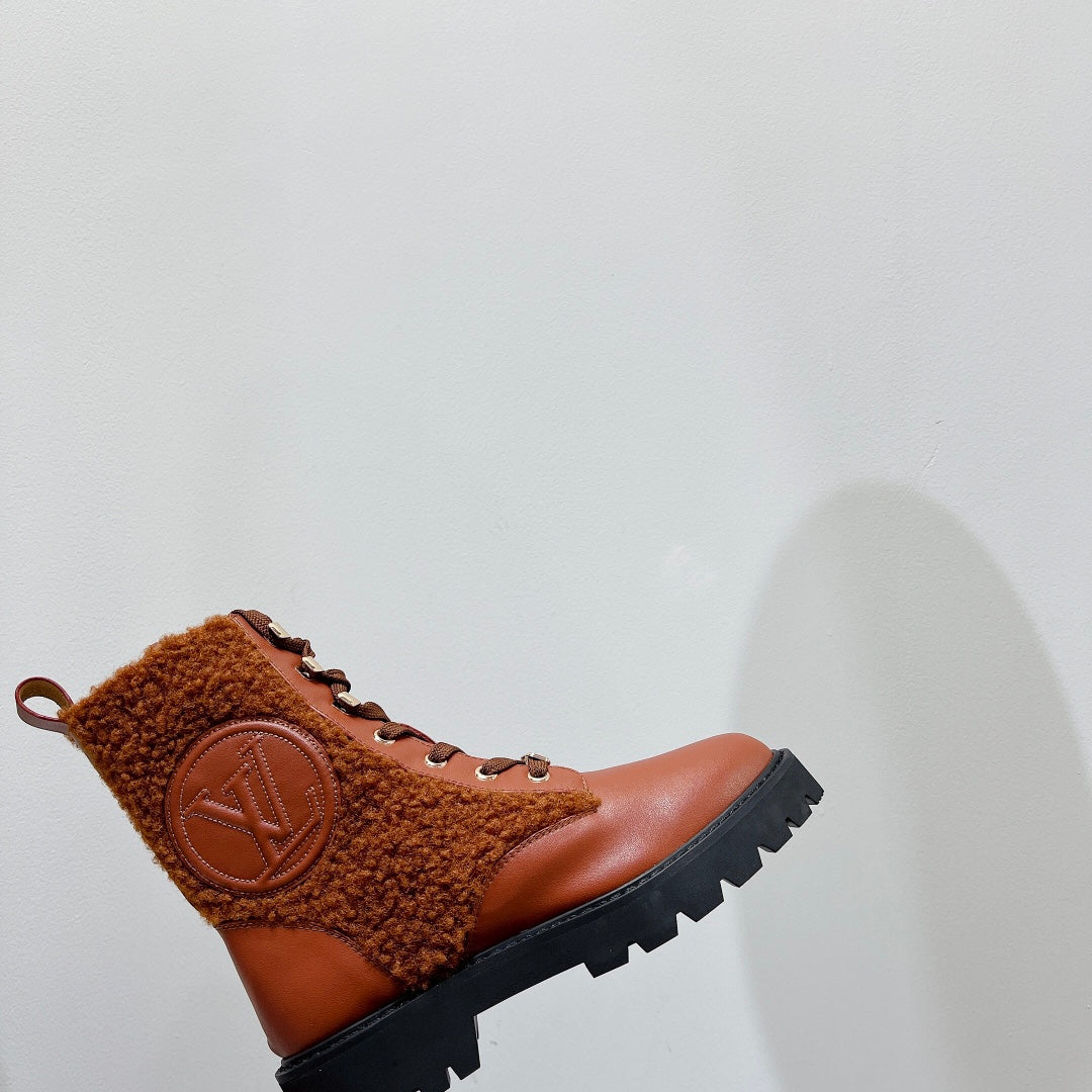 Premium  Louis Vuitton  BOOTS 007