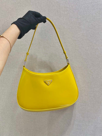 BOLSA PRADA CLEO 26