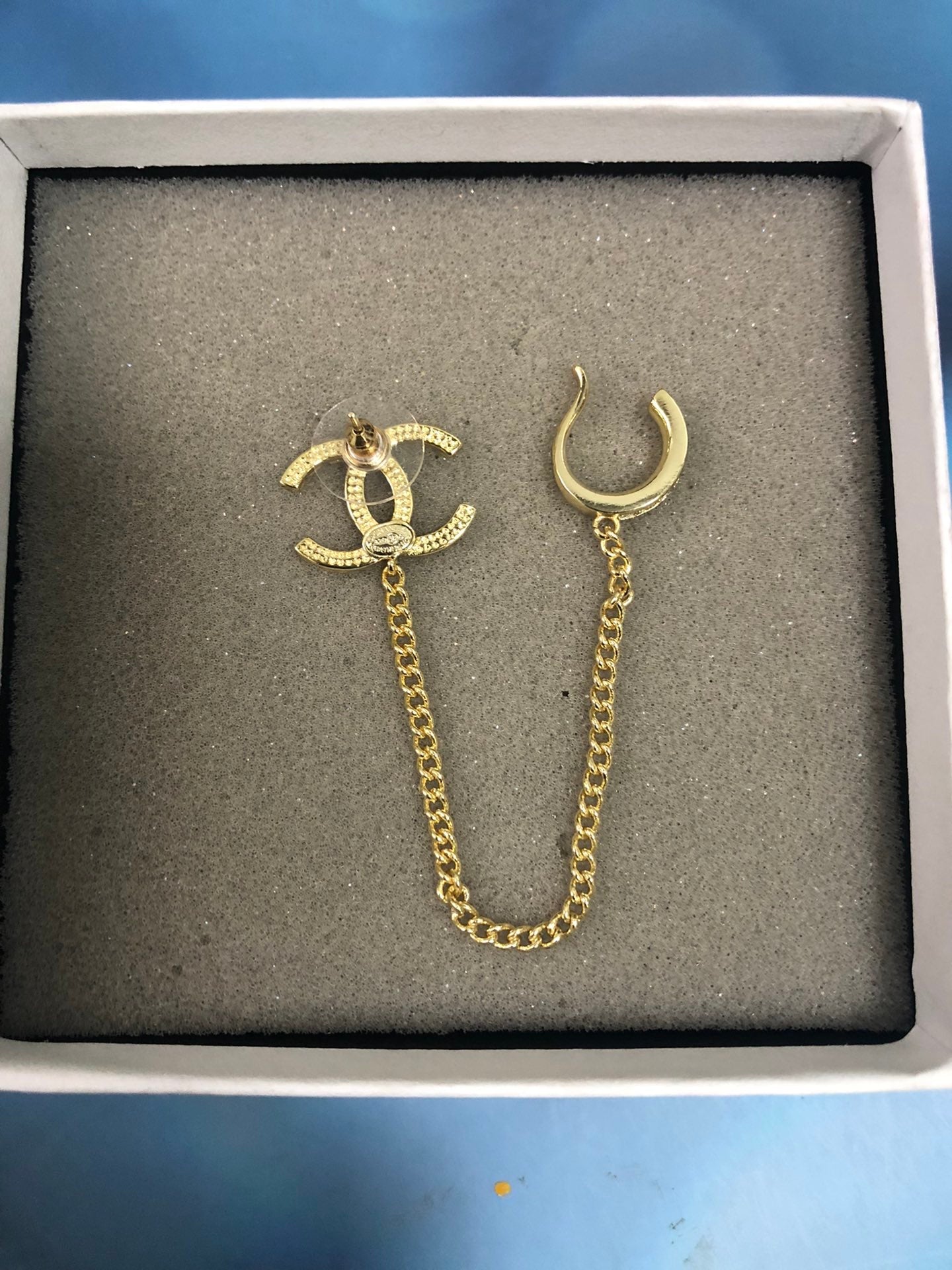 Lux Earring Chanel  069