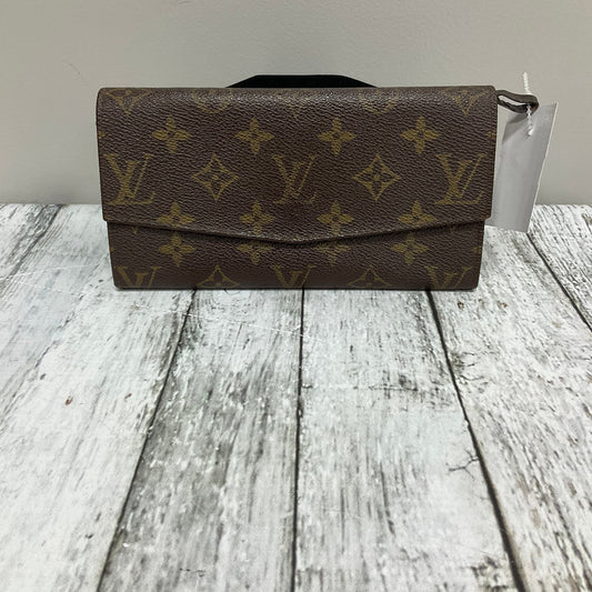 Wallet Designer By Louis Vuitton  Size: Medium