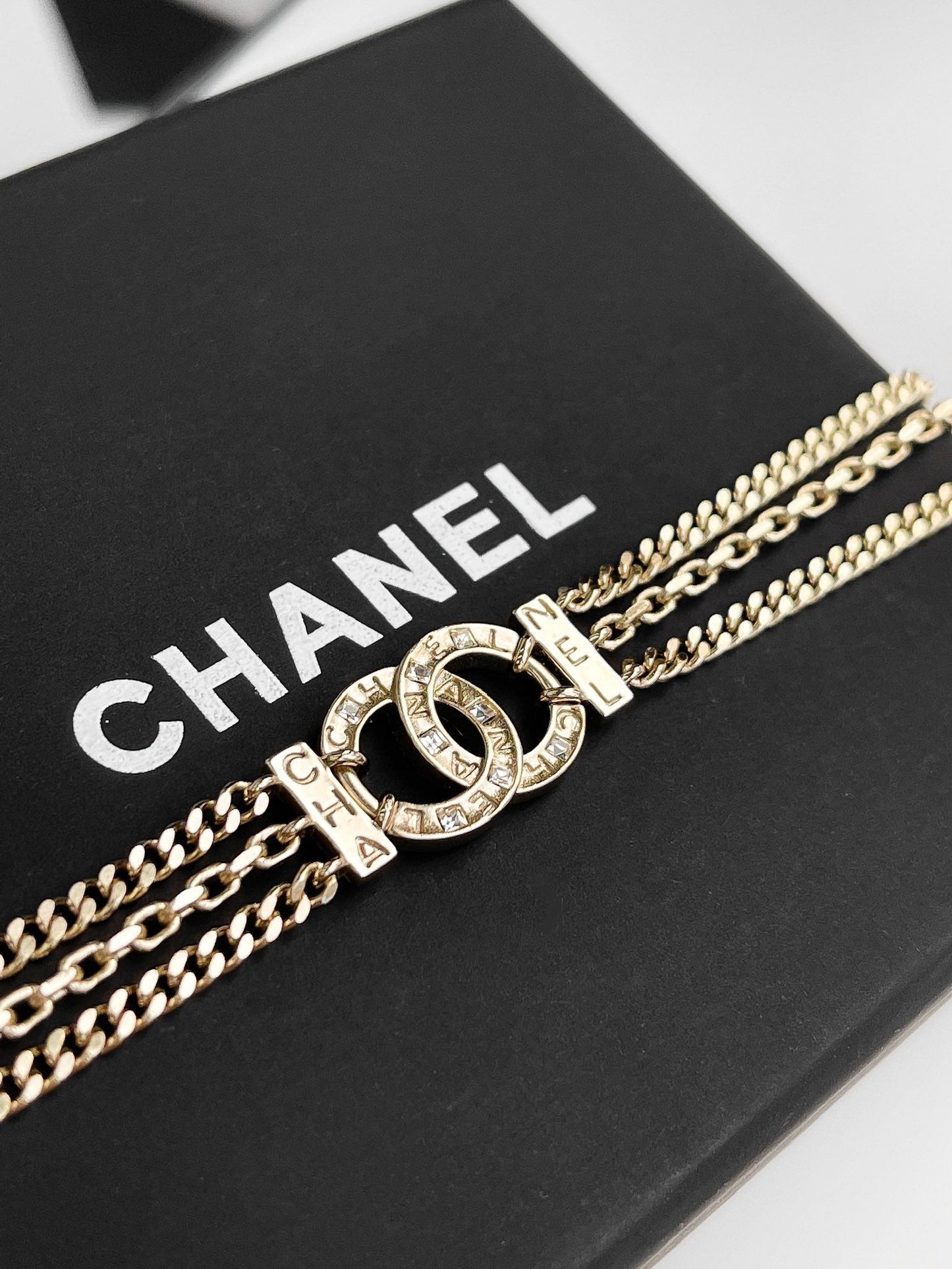 Chanel Necklace 010