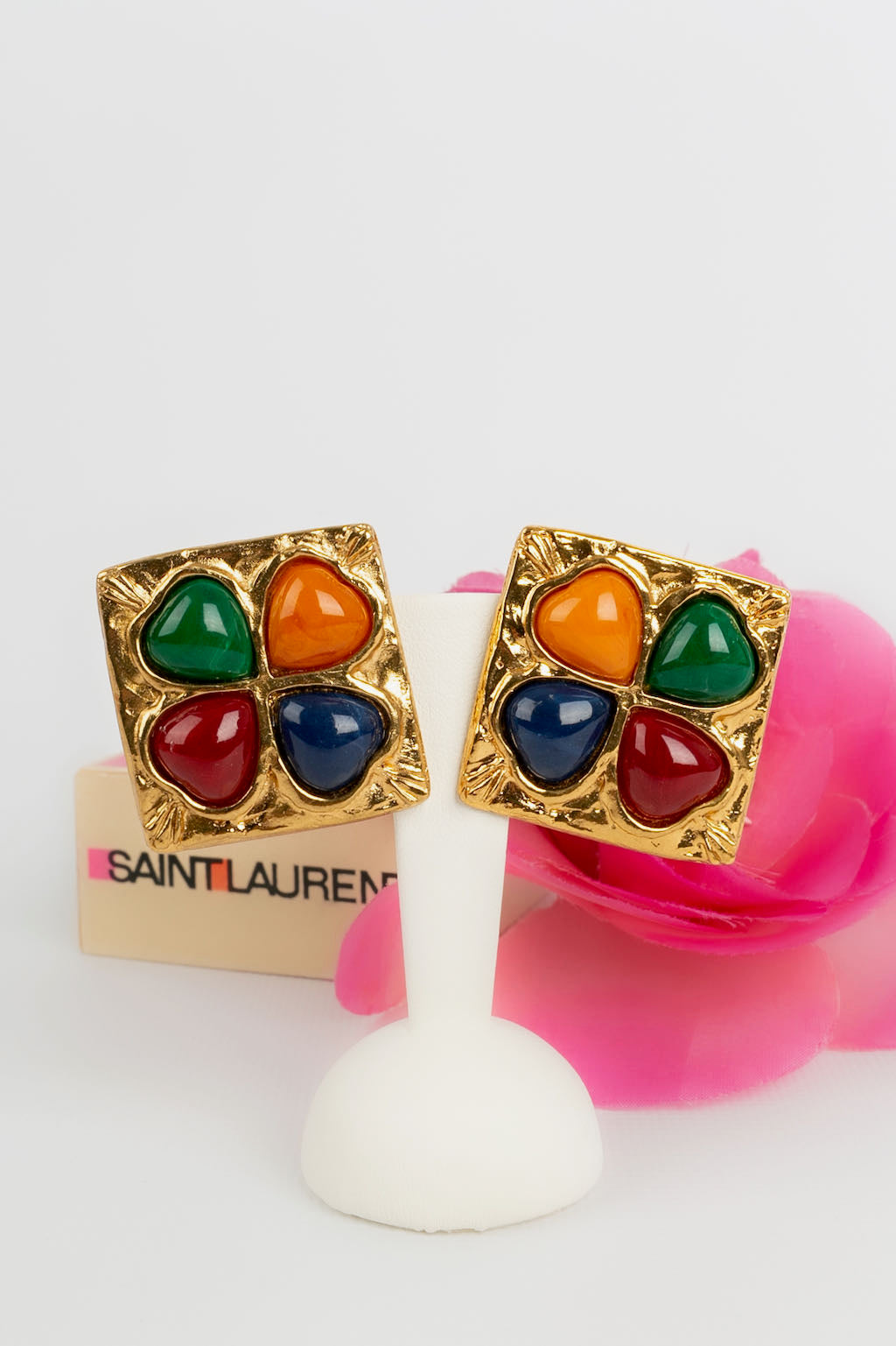 Boucles d'oreilles Yves Saint Laurent