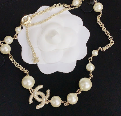 Lux Necklace Chanel 050