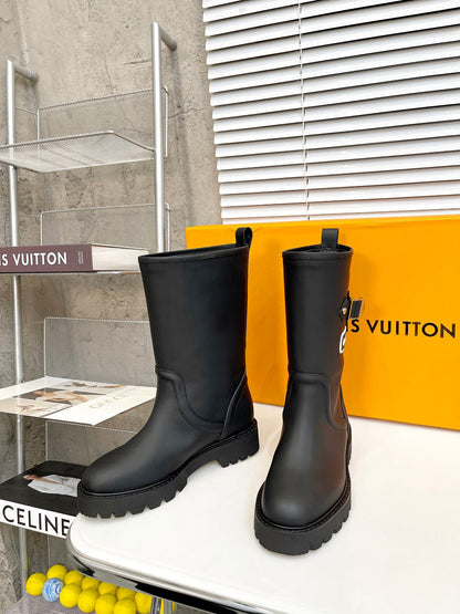 Premium  Louis Vuitton  BOOTS 022