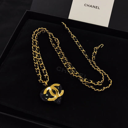 Lux Necklace Chanel 052