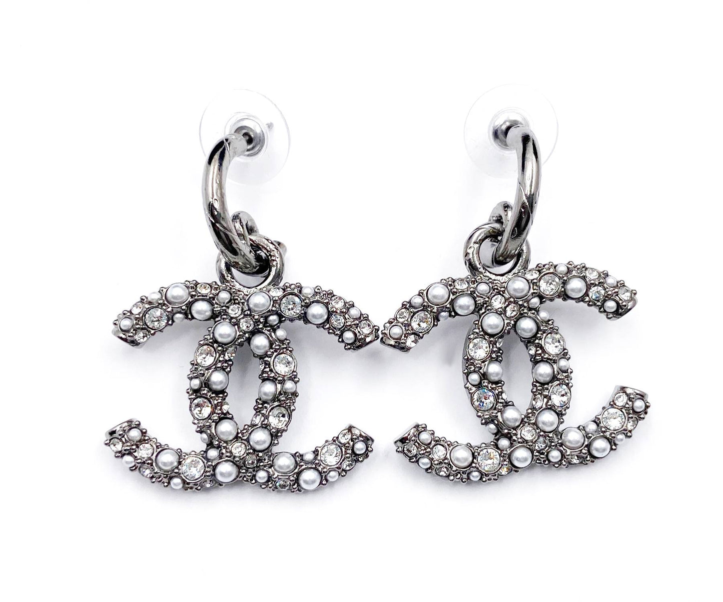 CHANEL Brand New Grey CC Crystal Pearl XL Piercing Earrings