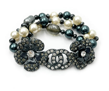 CHANEL Vintage Rare Gunmetal CC Flower Crystal Grey Pearl 3 Strand Bracelet