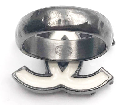 CHANEL Off White Pop up Enamel Gunmetal CC Ring