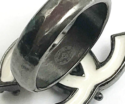 CHANEL Off White Pop up Enamel Gunmetal CC Ring