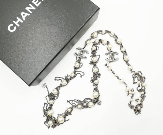 CHANEL Gunmetal Pearl Dangling Chain Long Necklace