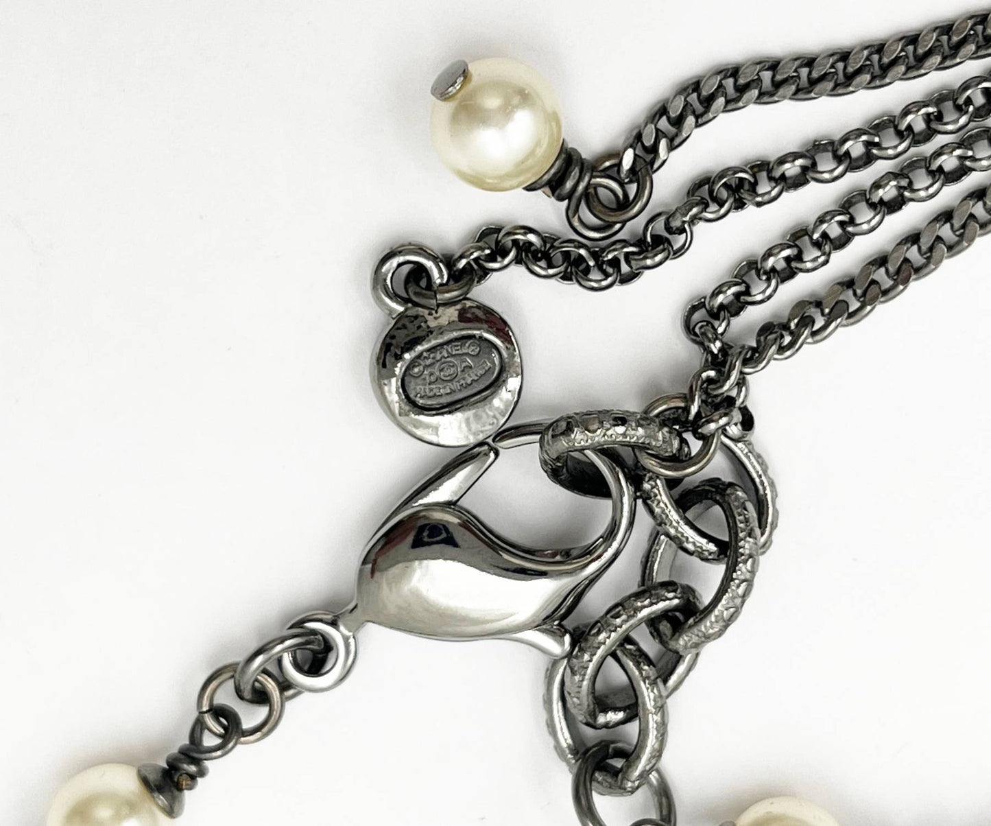 CHANEL Gunmetal Pearl Dangling Chain Long Necklace