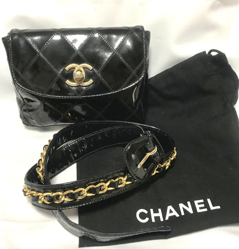 CHANEL Vintage black patent enamel leather belt bag, fanny pack with matching belt