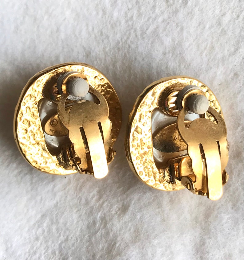 CHANEL Vintage golden round earrings with sun and CC mark motif faux pearl