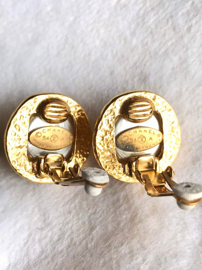 CHANEL Vintage golden round earrings with sun and CC mark motif faux pearl