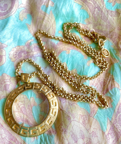 GIVENCHY Vintage golden chain necklace with round loupe top