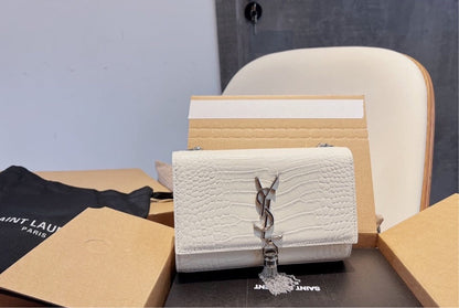 White/silver Yves Saint Laurent woman handbag