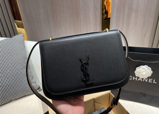 Black out Yves Saint Laurent shoulder handbag