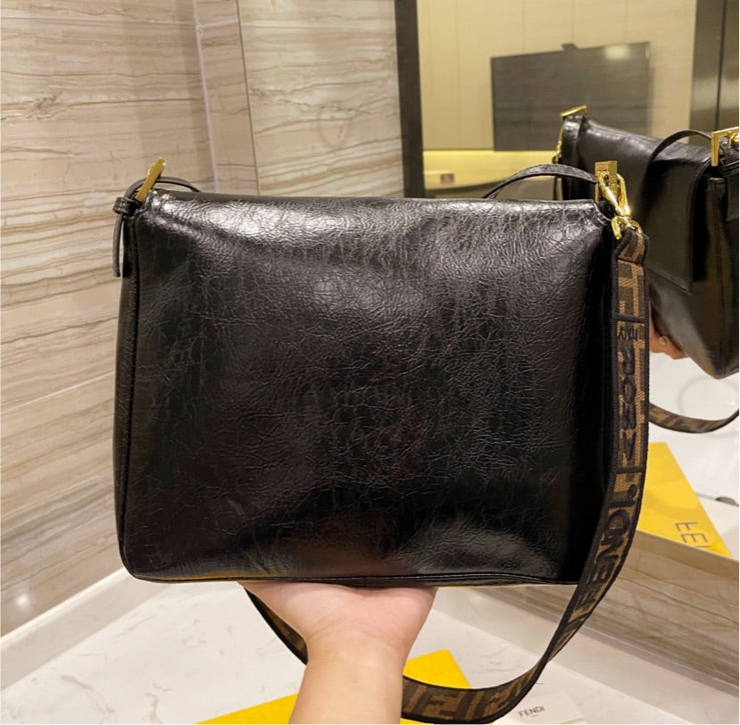 Black leather woman Fendi handbag