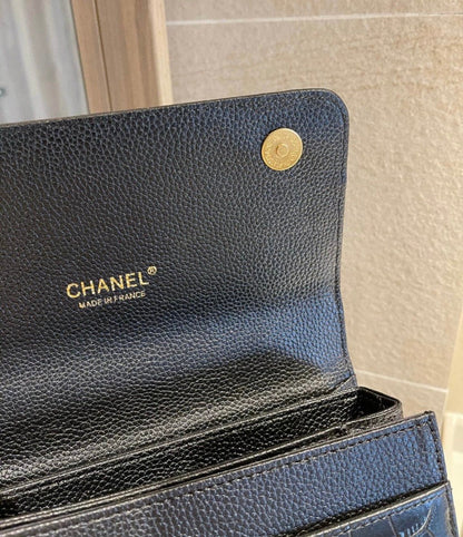 Trendy Chanel clutch/crossbody