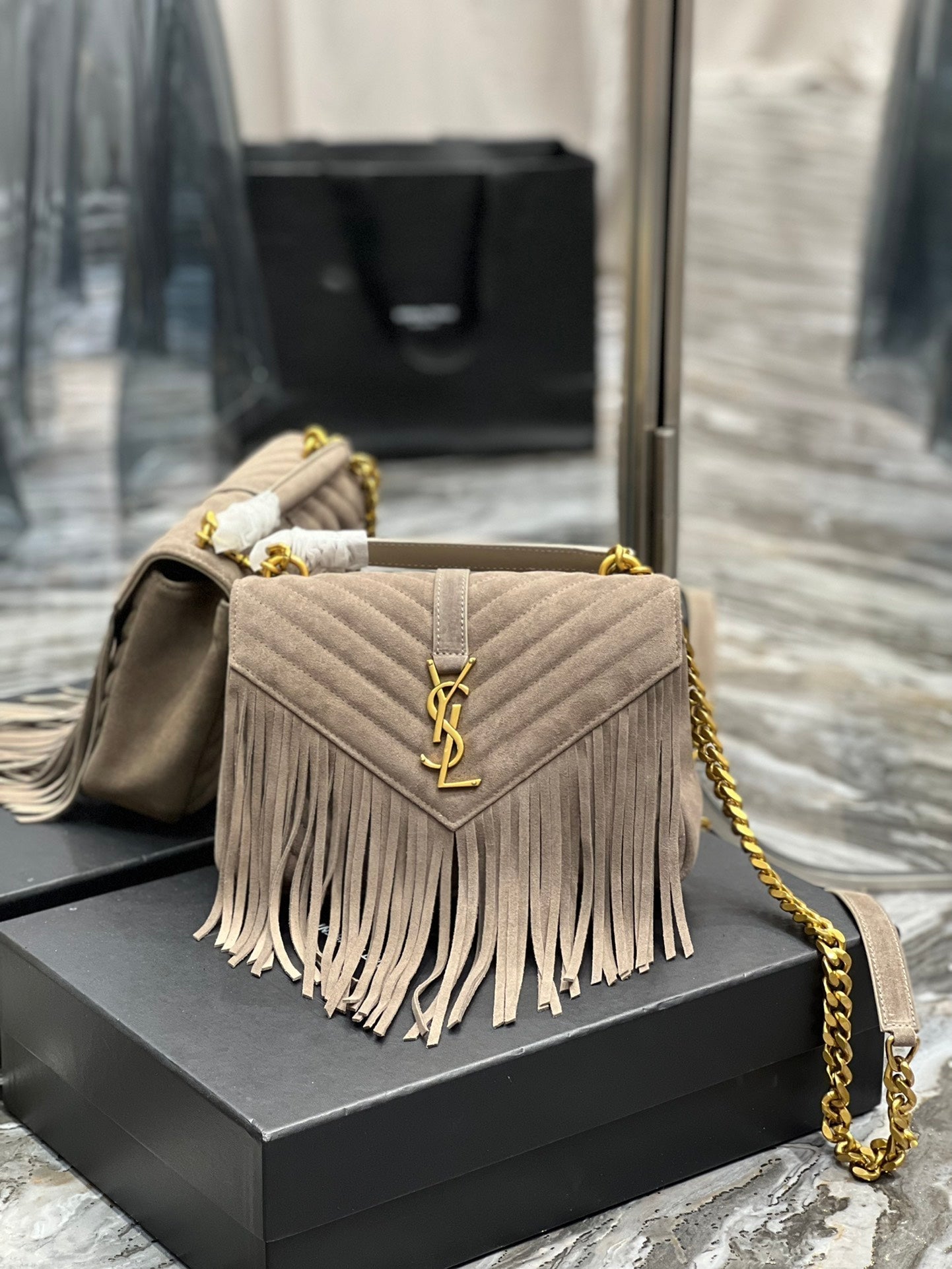 Yves Saint Laurent College Medium Chain Bag In Light Suede With Fringes